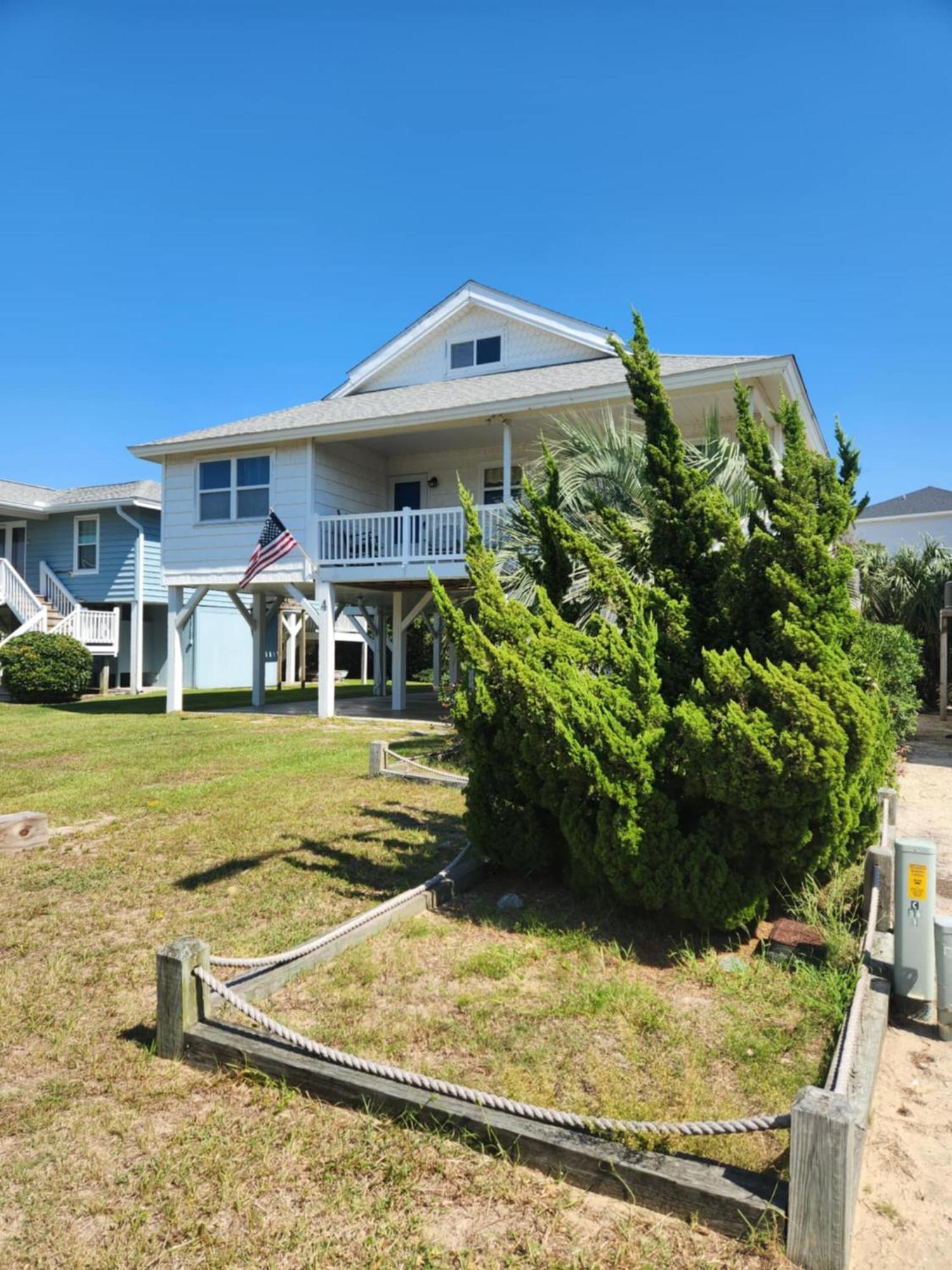 Whole House - Short Walk To The