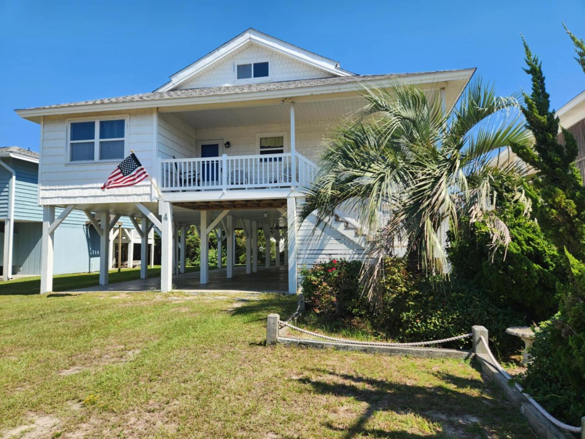 Whole House - Short Walk To The Ocean Isle Beach